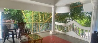 Villa Le Bonheur Devi Sounita with large swimming pool ideal for families