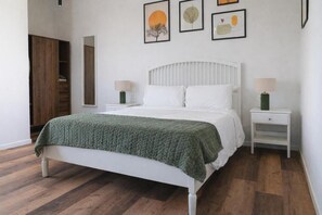 Desk, free WiFi - Antico Podere San Luca (Bologna)