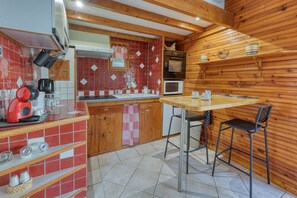 Fridge, microwave, oven, dishwasher - Instant Nature - Proche de La Ciotat (Ceyreste)