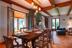 Dining - Le Havre de Rhuys - Maison Authentique Familiale (Sarzeau)