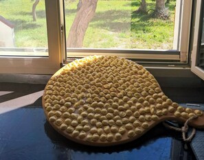 Deluxe House | Private kitchen | Full-size fridge, microwave, oven, stovetop - Villetta Tra Mari E Monti (San Giovanni Rotondo)