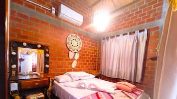 1 soverom, strykejern/-brett, wi-fi (inkludert) og sengetøy