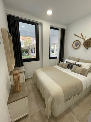 2 bedrooms, iron/ironing board, travel cot, free WiFi - Casa Alberto - Luxury apartment in a top location and close to the beach (Torremolinos)