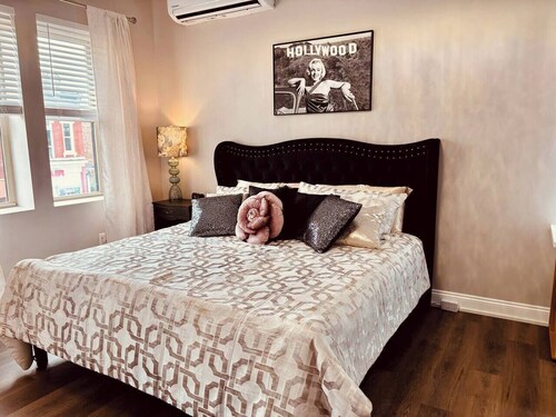 Marilyn Monroe Vintage Suite