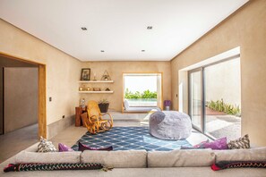 Interior - 7BR Villa - Private Pool - Shuttle Included (Cancún)