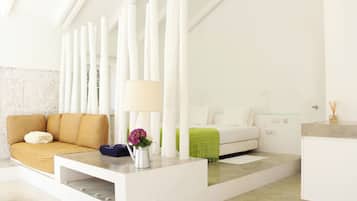 Villa, Pool View | Interior