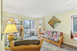 TV - 3BR- Tilghman 139- Pool, Tennis/Pickleball Court (North Myrtle Beach)