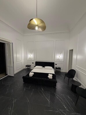 Luxury Triple Room, Balcony, City View - Four Rooms Luxury Suite (Palermo)
