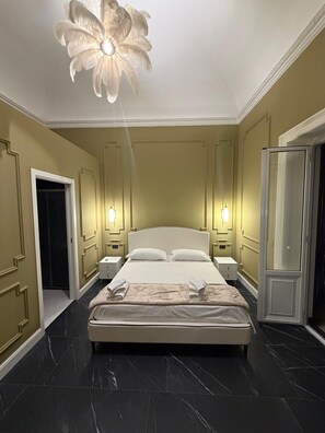 Superior Suite, Balcony - Four Rooms Luxury Suite (Palermo)