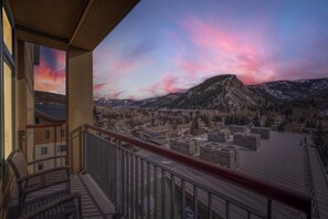 Property grounds - CRBC - Riverfront 2BR Resort Suite, Ski-In/Out, Ski Valet, Hot Tub, Pool, Spa (Avon)