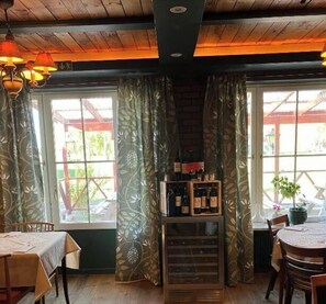 Basic dubbelrum | Restauranger