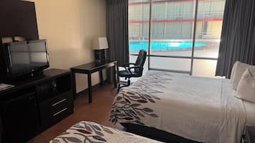 Blackout curtains, soundproofing, iron/ironing board, free WiFi