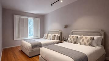 In-room safe, blackout curtains, free WiFi