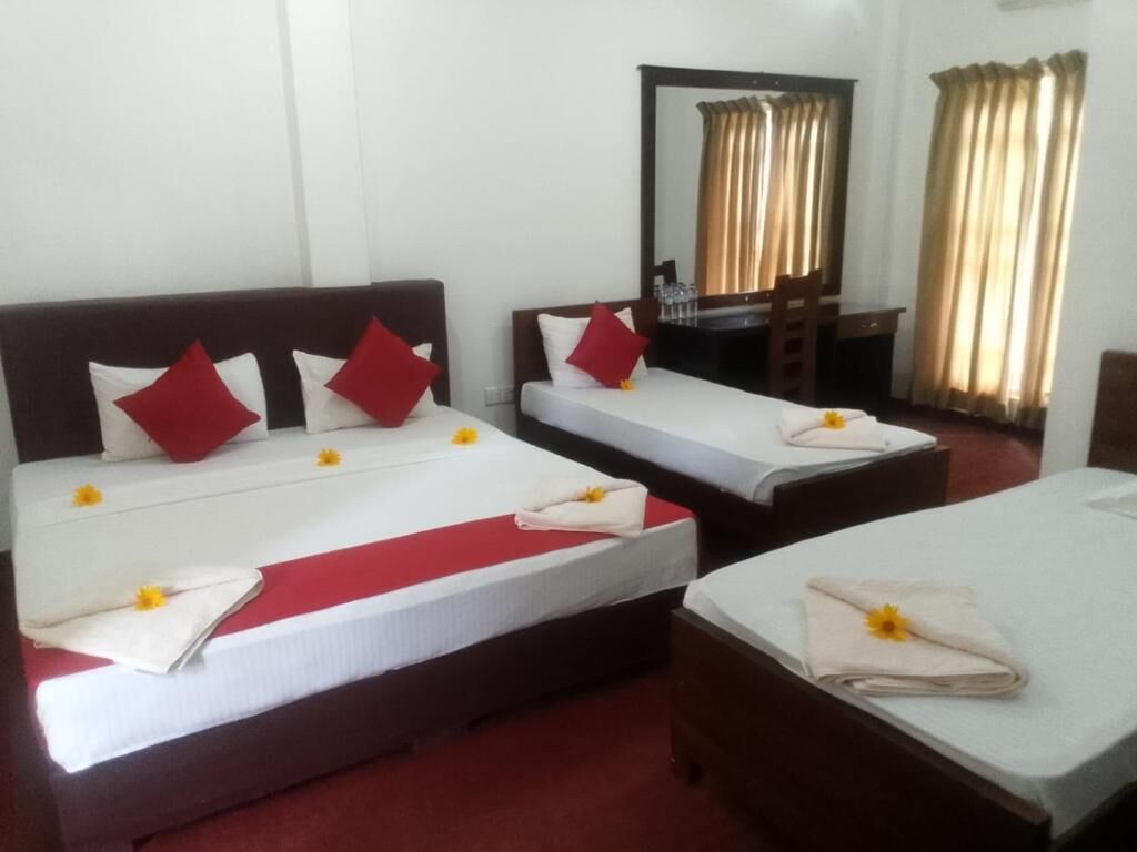 Familiekamer, balkon, uitzicht op tuin