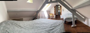 3 bedrooms, iron/ironing board, Internet - House nestled in the trees - Near Sarlat and most beautiful sites (8/10 pers) (Veyrignac)