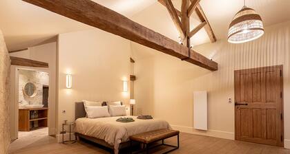 Suite matrimoniale dans le ChĂąteau des Ducs de Mortemart