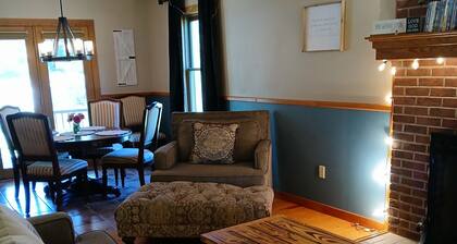 Amazing 5-bedroom house in Norfork, AR with views of the White & Norfork Rivers