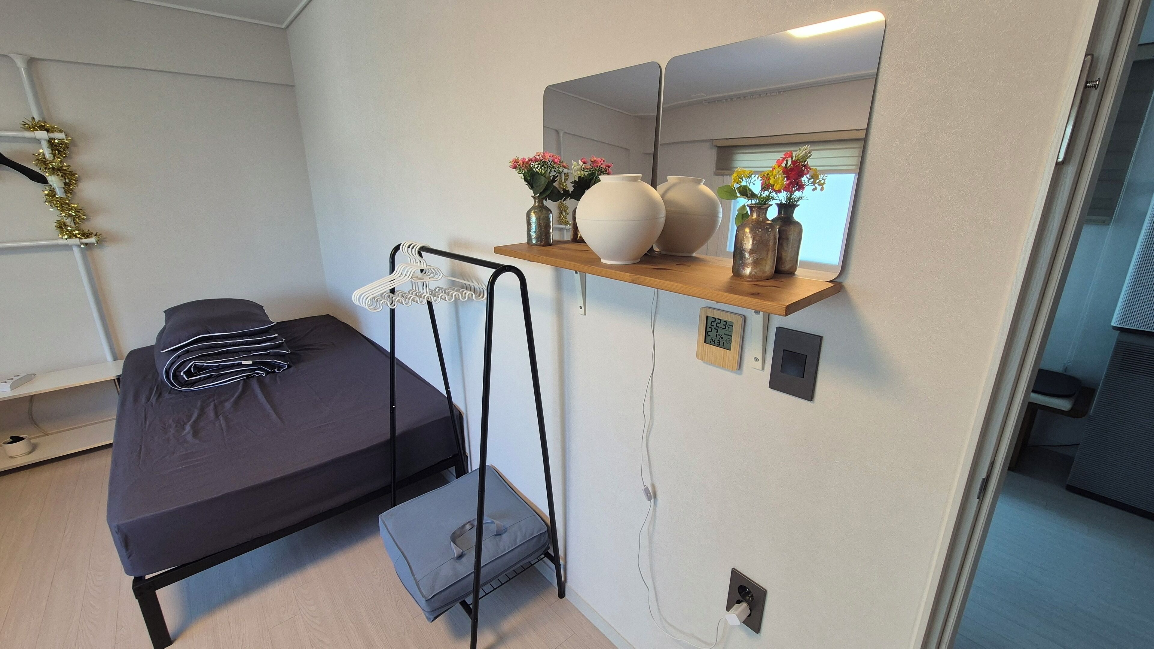 Deluxe Triple Room, Garden View #4 | Escritorio, espacio para trabajar con un portátil, wifi gratis