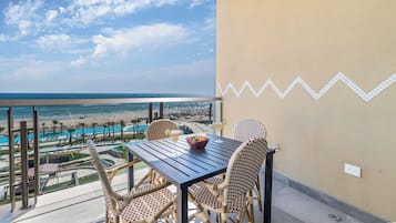 Condo, nhiều giường, ban công (Sonoran Star One 504-Full) | Khu ẩm thực ngoài trời