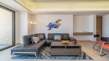 Condo, 1 King Bed with Sofa bed, Balcony (Sonoran Star One 504) | Living area | 42-inch flat-screen TV with digital channels