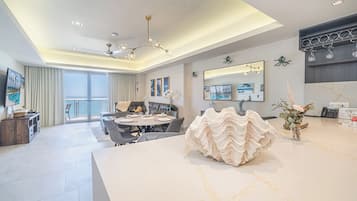 Condo, 1 King Bed with Sofa bed, Balcony (Sonoran Star One 1604) | In-room dining