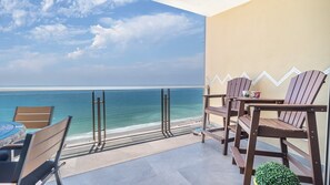 Condo, 1 giường cỡ king và sofa giường, ban công (Sonoran Star One 1604) | Quang cảnh từ phòng