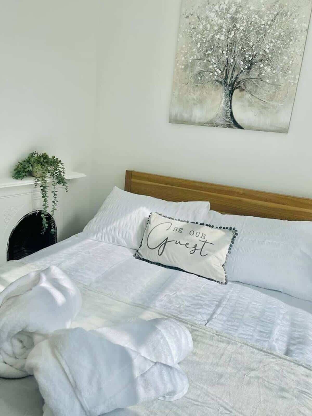 1 chambre, fer et planche à repasser, Wi-Fi, draps fournis