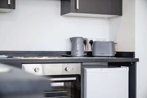 Private kitchen - The Rosemary Apartment (Portsmouth)