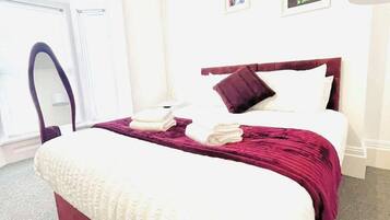 1 bedroom, iron/ironing board, WiFi, bed sheets