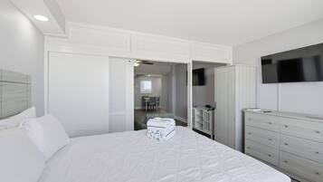 Iron/ironing board, free WiFi, bed sheets