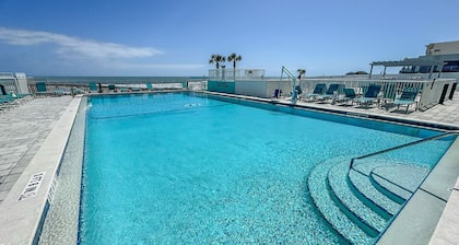 Oceanfront Studio | Steps to Sand & Pool + Balcony