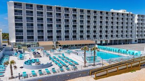 Pool - Serene Beachside 1BR | Steps to Beach + Pool & BBQ (Ormond Beach)