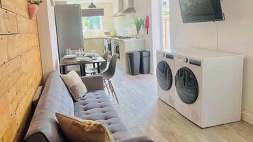 Fernseher, Arbeitsbereiche