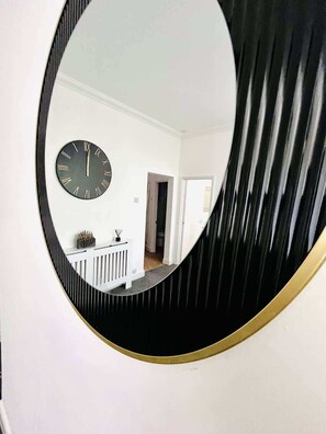 Interior - Portsmouth Apartment - Seaside Gem (Portsmouth)