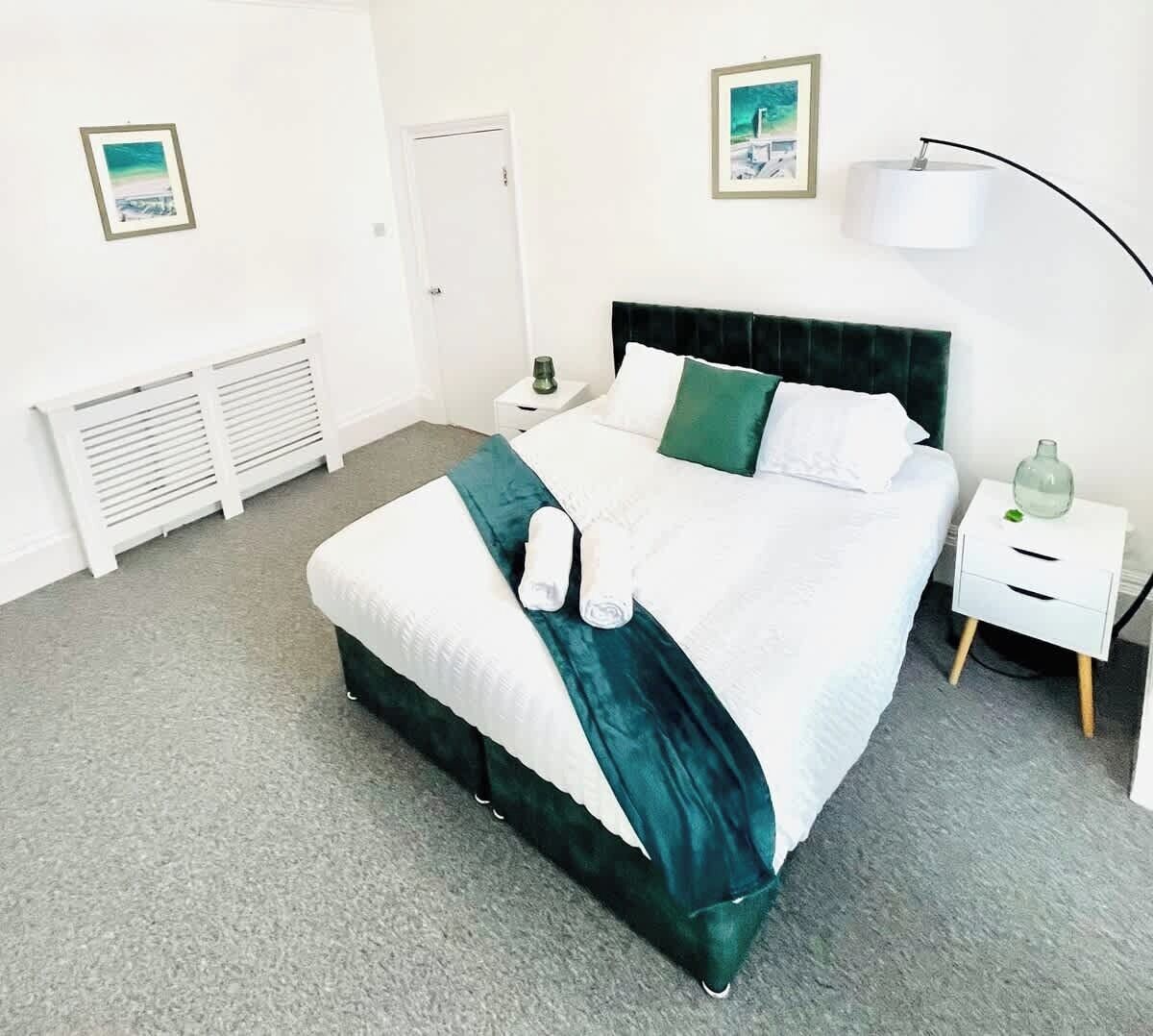 1 sovrum, strykjärn/strykbräda, wi-fi och sängkläder