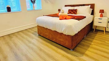 1 soveværelse, skrivebord, strygejern/strygebræt, Wi-Fi