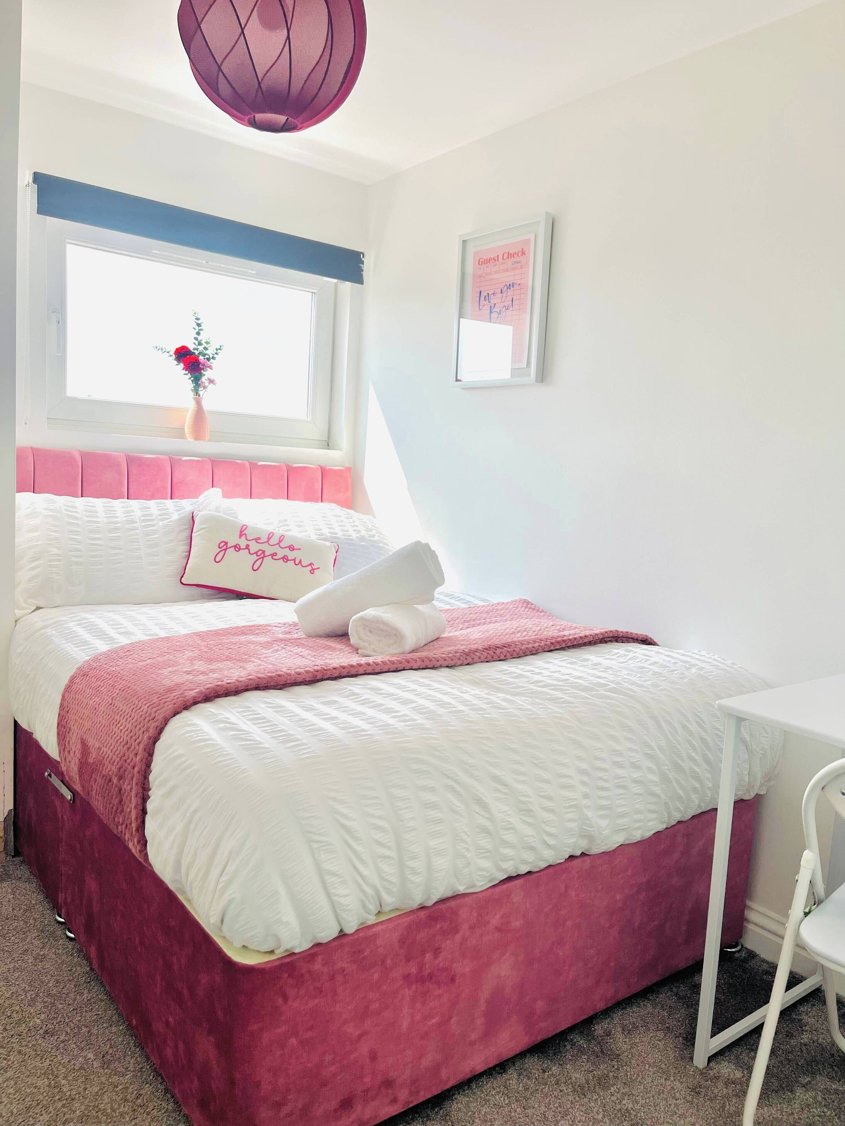 Bügeleisen/Bügelbrett, WLAN, Bettwäsche