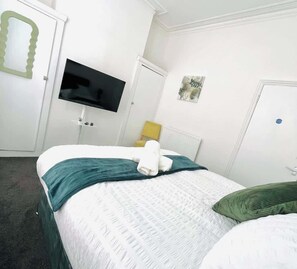 Ferros/tábuas de passar roupa, roupa de cama