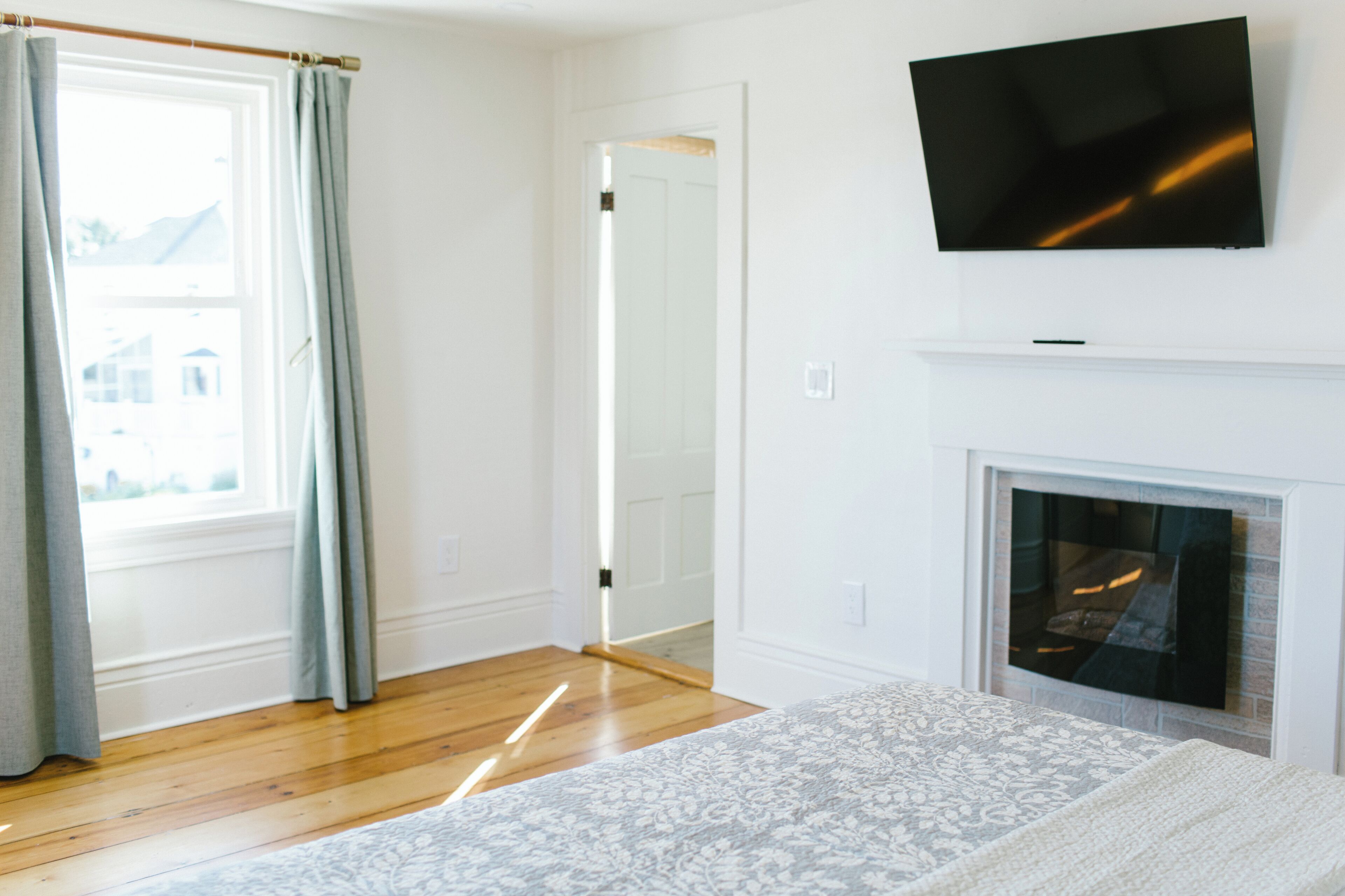 1 室のベッドルーム、アイロン / アイロン台、WiFi (無料)、ベッドシーツ