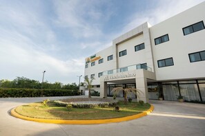 Front of property - Hotel Anselmo (Boca Chica)