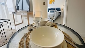 ベーシック アパートメント | WiFi (無料)、客室ごとに異なる装飾、客室ごとに異なるインテリア