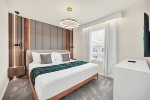 10 sovrum, skrivbord, strykjärn/strykbräda och wi-fi