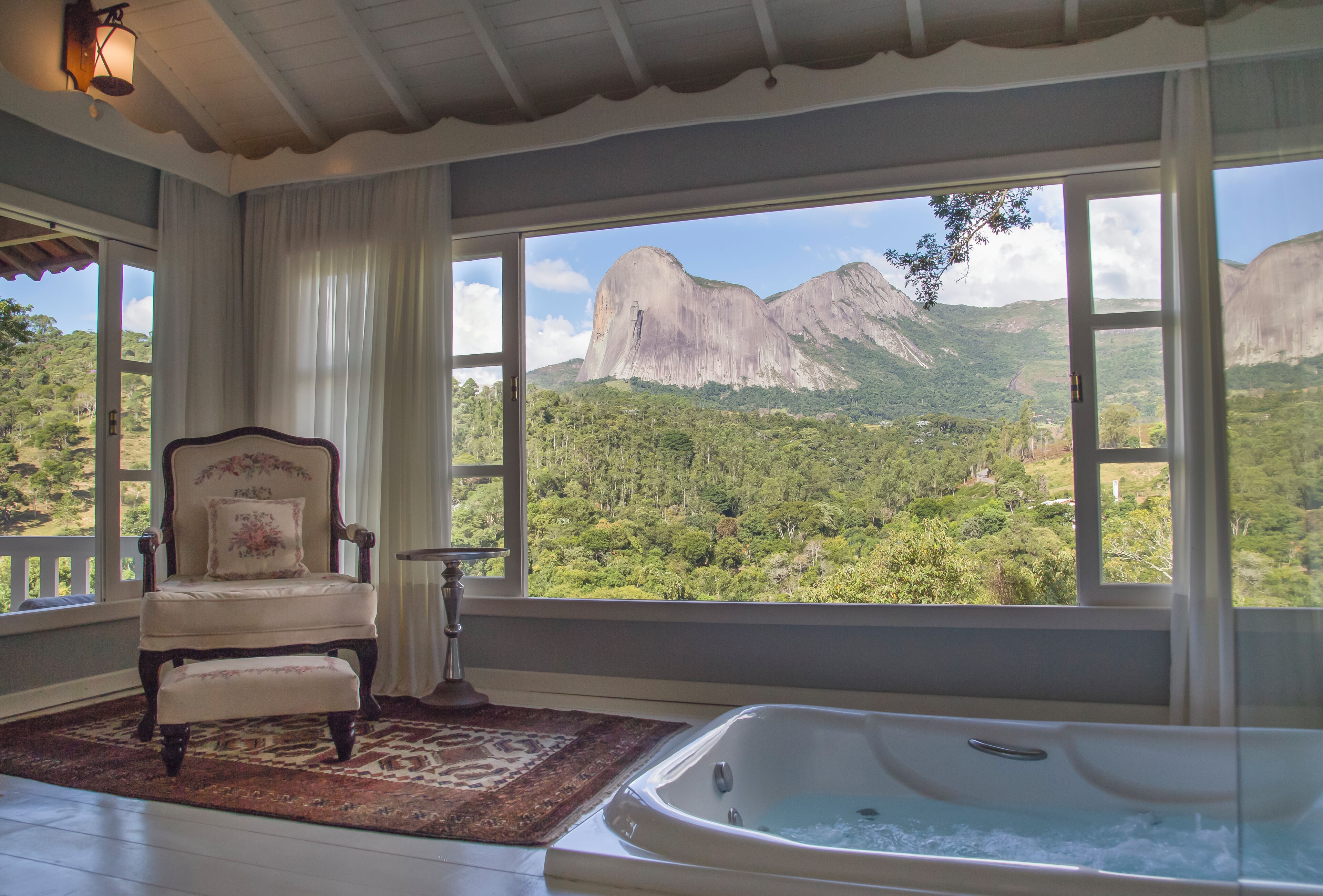 Premium-Suite, Bergblick | Kostenloses WLAN
