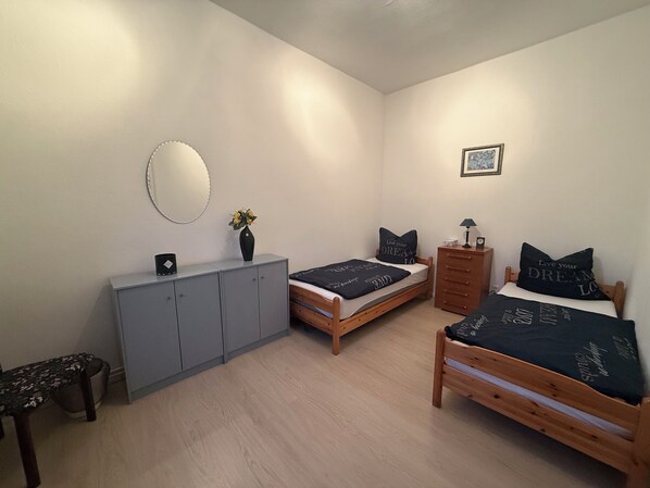 3 bedrooms, iron/ironing board, travel crib, free WiFi