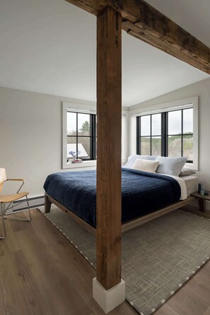 2 bedrooms, iron/ironing board, WiFi, bed sheets - Osprey at The Mill-1 (Westport)