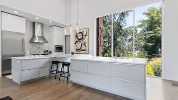 Rumah | 4 kamar tidur