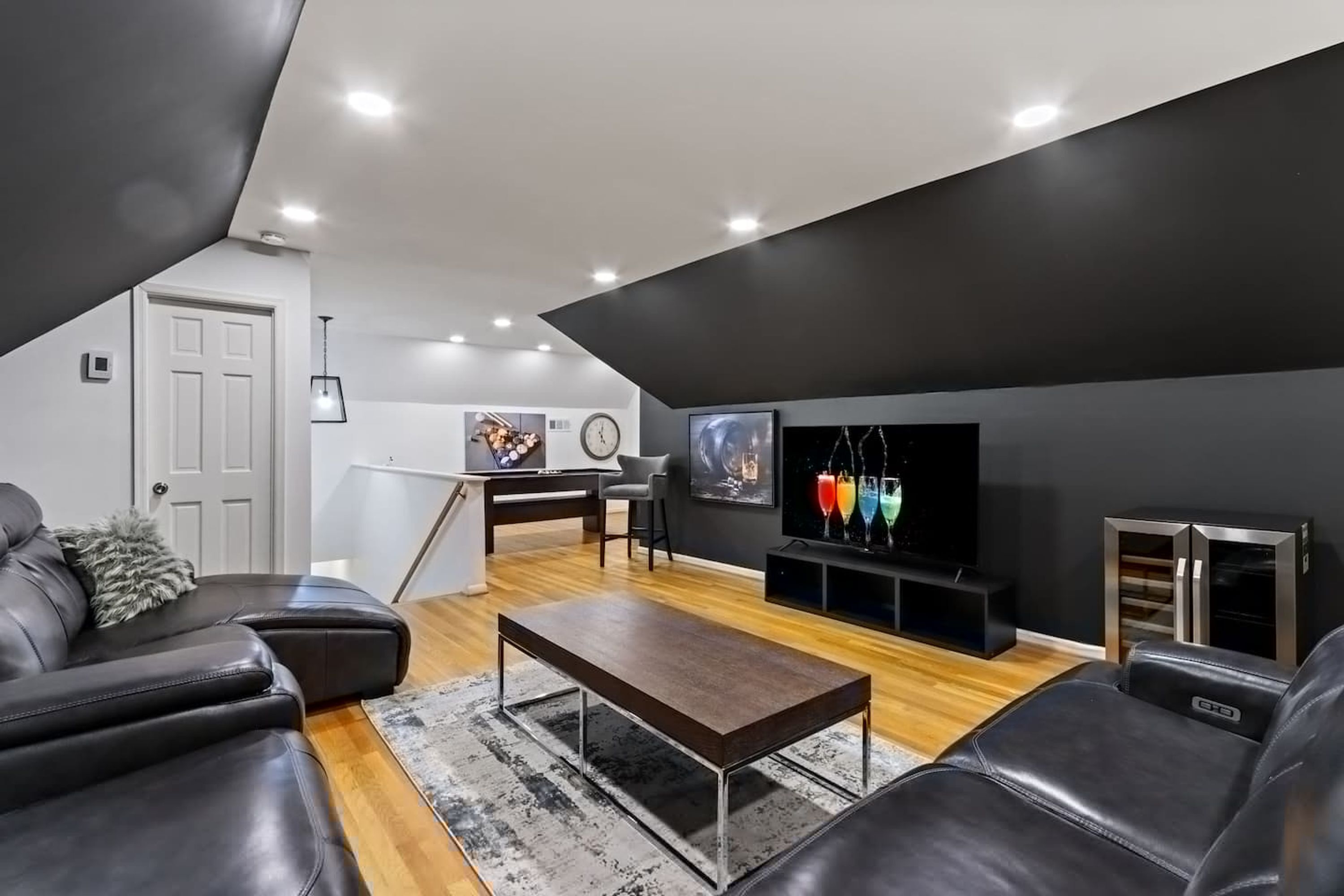 4 bedrooms