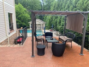 6 bedrooms - Luxe Gated Fenced Buckhead 6BD 8 5bth Sleeps 12 (Atlanta)