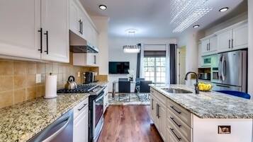 Nhà | 6 phòng ngủ