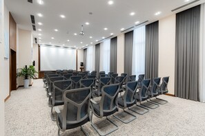 Meeting facility - Fergana Hotel Tashkent (Tashkent)
